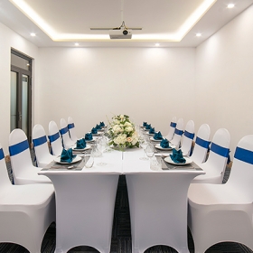 Gloud Hotel