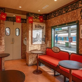 The Hanoi Train