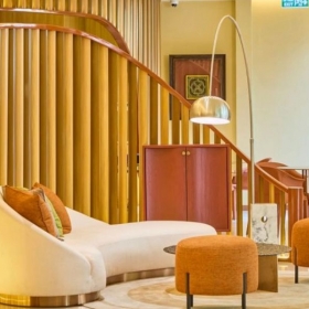 Kin Hotel Thi Sách