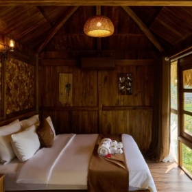 Mật Retreat