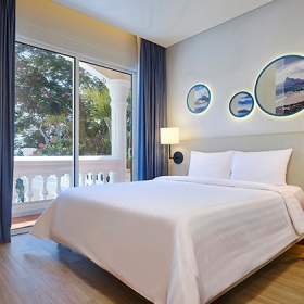 Khách sạn Mercure