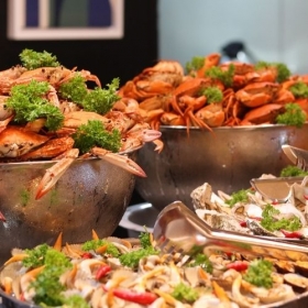 E-Coupon ưu đãi giảm 500.000đ cho hoá đơn buffet từ 2.000.000đ tại Novotel Living Saigon South