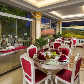 Praha Sapa Hotel