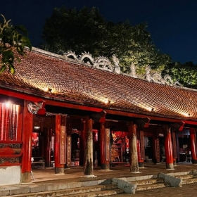 TOUR ĐÊM VĂN MIẾU - TINH HOA ĐẠO HỌC 
