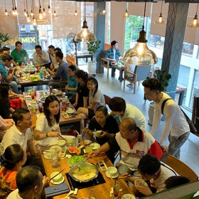 Rakuen Hotpot 