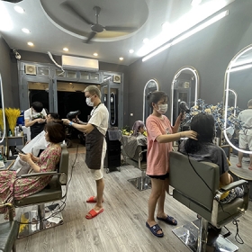 Sam Hair Studio