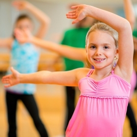 Câu Lạc Bộ Năng Khiếu KIDSCLUB