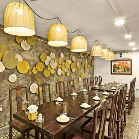Nhà hàng Việt Phố
