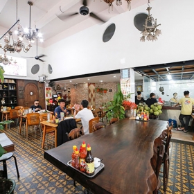 Phở Công Restaurant