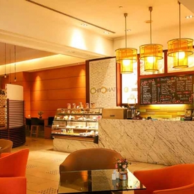 Khách Sạn Equatorial Đẳng Cấp 5 Sao - Nhà Hàng Chit Chat