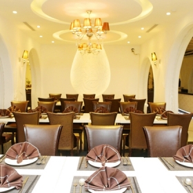 Buffet Sứ
