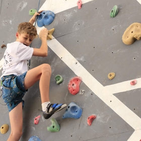 Push Climbing