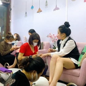 Queen Nail & Beauty