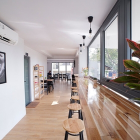 Win House Coffee