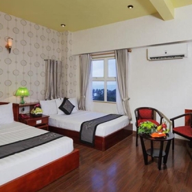 Nha Trang Beach Hotel 3 sao 