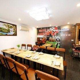 Nhà hàng Loan Cua 