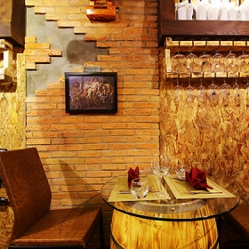Hầm Rượu The Aumy Wine Cellar