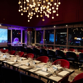 Shri Restaurant & Lounge