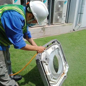 Điện lạnh Đức Tấn