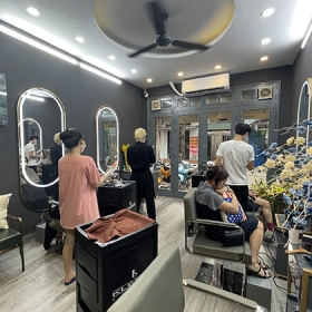 Sam Hair Studio
