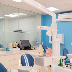 Hệ thống nha khoa Quốc tế Lamina