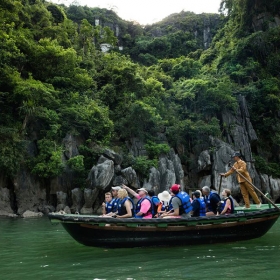 PEONY CRUISE