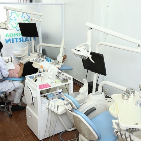 Nha khoa Martin