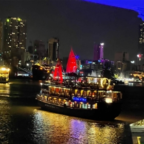 Voucher Du ngoạn và ăn tối buffet trên sông Sài Gòn tại Du Thuyền Indochina Star – Etoile del Indochine