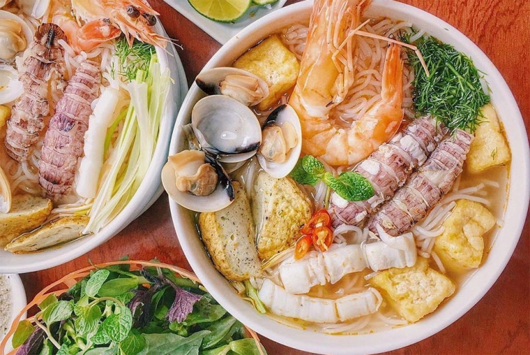Xuýt xoa với những món ăn ngon từ bún gây thương nhớ tại Đà Nẵng