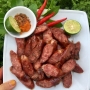 Cách làm lạp xưởng - món ăn hấp dẫn đặc sản nổi tiếng Yên Bái
