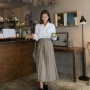 Che đi những khuyết điểm cho nàng công sở bằng cách phối đồ thông minh