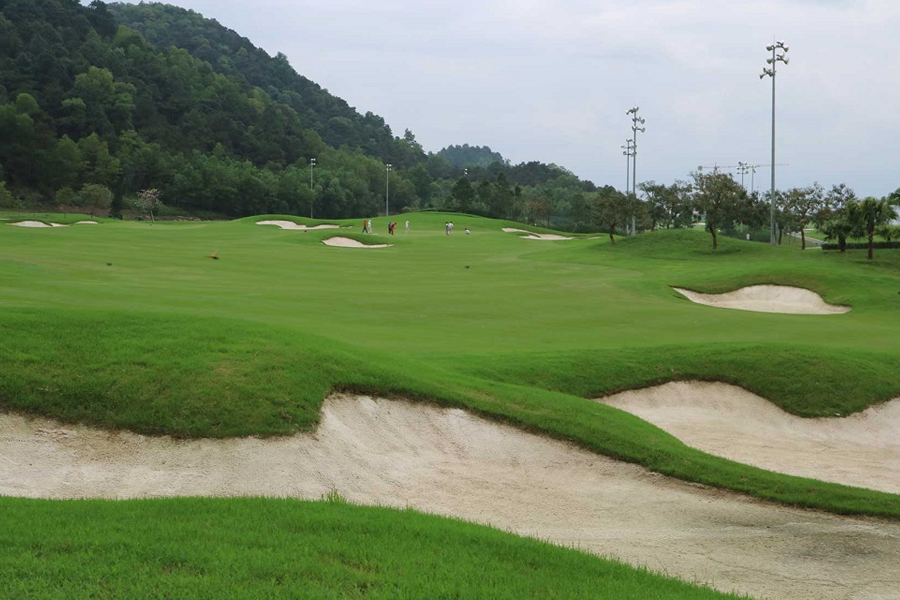 Legend Hill Golf Resort