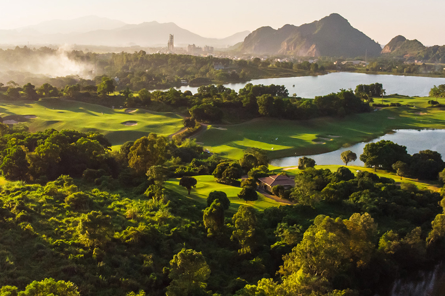 Sky Lake Resort & Golf Club