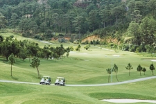 Sam Tuyen Lam Golf
