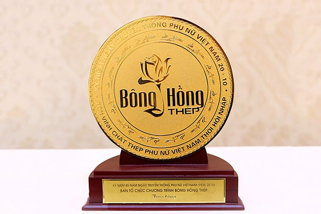 Đặc trị lăn kim si&ecirc;u vi điểm c&ocirc;ng nghệ H&agrave;n Quốc kết hợp tế b&agrave;o, kim lăn Demafin