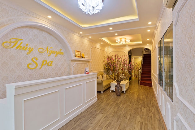 Đặc trị lăn kim si&ecirc;u vi điểm c&ocirc;ng nghệ H&agrave;n Quốc kết hợp tế b&agrave;o, kim lăn Demafin