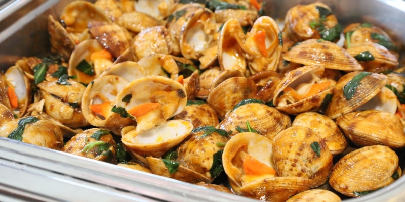 Buffet-Ganh-Que-Huong