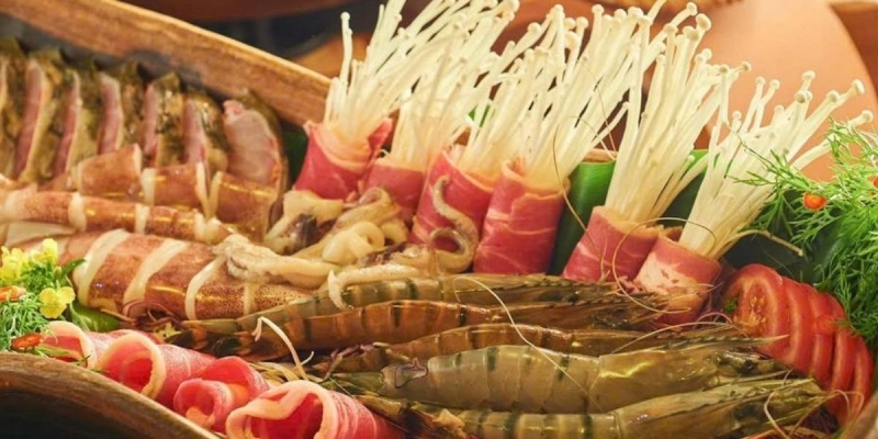 Lau-Thai-hai-san-Quan-Nha