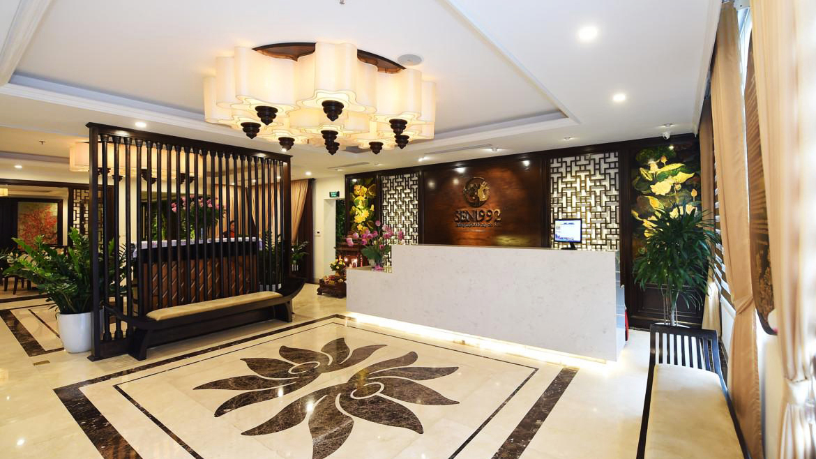 massage-body-nam-huong-sen