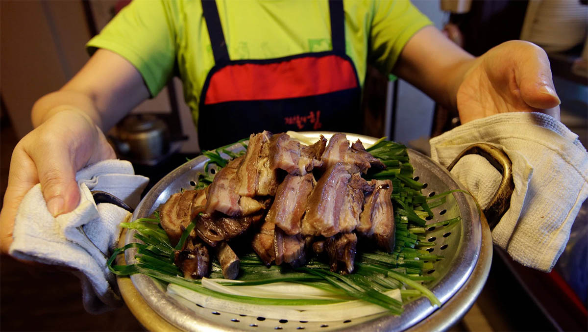 nhung-ai-khong-nen-an-thit-cho