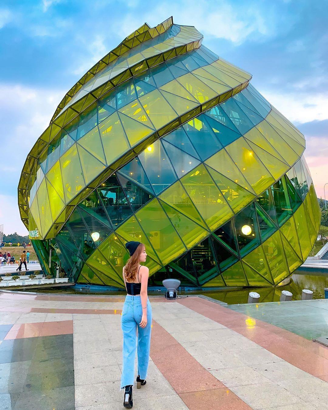 quang-truong-lam-vien-bieu-tuong-cua-thanh-pho-da-lat