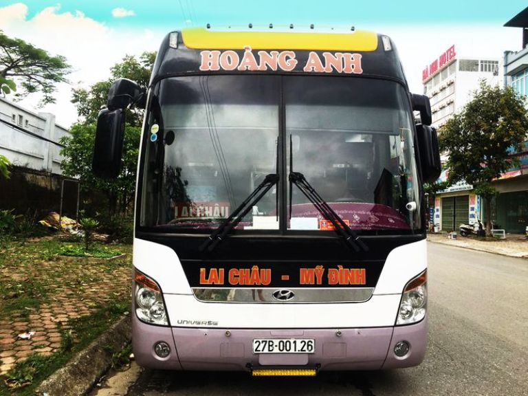 xe-ha-noi-lai-chau-hoang-anh